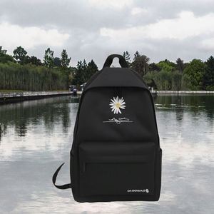 Mochila femenina moderna con bordado floral, gran capacidad, en tela Oxford, ideal para estudiantes. - Product Image 3