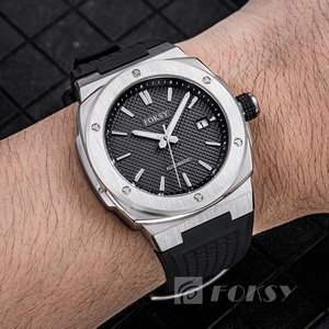 Montre mécanique automatique en acier inoxydable squelette personnalisé pour hommes, étui de luxe pour le sport, mouvement Seiko, logo en silicone et verre - Product Image 6