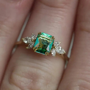 Anello con Zircone Taglio Marquise Stile Smeraldo per Donne, Elegante Gioiello da Dito alla Moda - Product Image 3