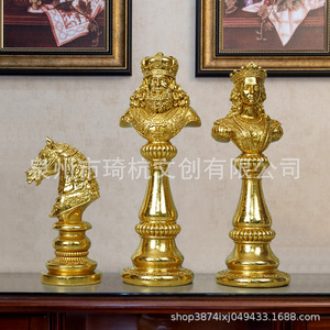 Pions d'échecs en résine noir et or, design luxueux pour la décoration de la maison et les cadeaux - Product Image 5