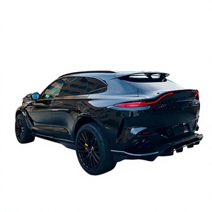 Kits de carrosserie en fibre de carbone 707 de haute qualité adaptés à la modification et à l'amélioration de l'Aston Martin DBX - Product Image 5
