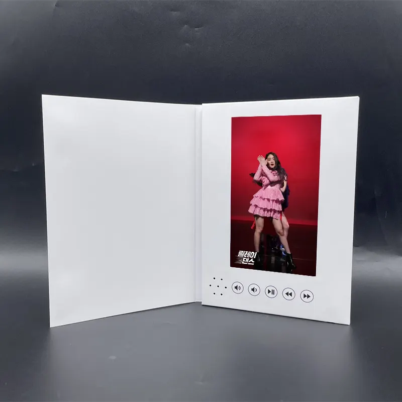 7 इंच खाली सफेद A5 वीडियो विवरणिका कार्ड शादी की वीडियो पुस्तक के साथ एलसीडी स्क्रीन