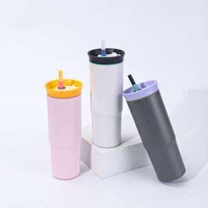 Vaso Térmico Personalizado para Auto Clásico, de Acero Inoxidable 304, Aislado al Vacío, con Pajita, Aislamiento de 6-12 Horas, Diseño Moderno y Minimalista para Deportes - Product Image 1