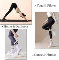 Chaussettes de sport en coton pour femmes, chaussettes antidérapantes en silicone pour femmes et hommes