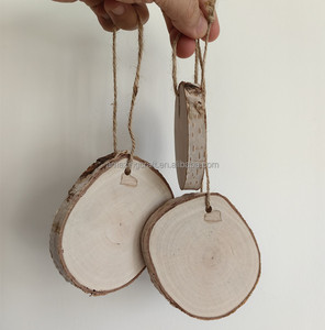 Tranches de bois pour la décoration intérieure OEM, peinture DIY, cadeaux souvenirs, décoration de jardin saisonnière, vente en gros de tranches naturelles avec écorces d'arbres - Product Image 5