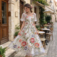 Kain Tulle Bunga Matahari 3D Besar Berhias Manik-Manik 4 Warna Gaun Vintage Qipao Kain Renda Berhias Manik-Manik