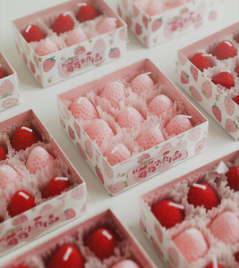 Vela Aromática de Cera de Soja al por Mayor, Decoraciones para el Día de San Valentín, Accesorio de Boda Económico, Vela Rosa de Fresa al por Mayor - Product Image 4