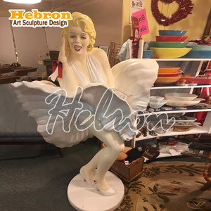 Maßgefertigte Lebensgroße Fiberglas Marilyn Monroe Skulptur Menschliche Statue Handgefertigt Handbemalt für Oster- und Valentinstag-Dekoration - Product Image 4