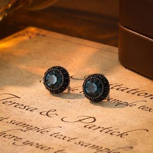 Boucles d'oreilles clous rétro haut de gamme et tendance en argent tibétain plaqué or, à motif géométrique, avec incrustation de pierres taille princesse, pour femme, cadeau de bijoux - Product Image 2