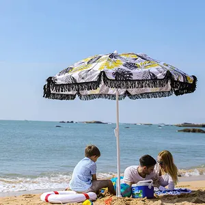 El fabricante de China entrega sombrillas de playa con flecos de inclinación ajustable de 8 pies Rpet con impresión completa