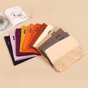 Écharpe longue en cachemire pashmina doux et tissé avec pompons, durable et respirante, idéale pour le printemps et l'automne (vente en gros) - Product Image 1