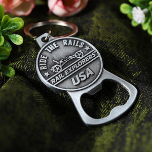 Cool Vintage Metal USA Rail Explorers abridor de cerveza llavero abrebotellas antiguo plateado en relieve 2d abrebotellas llavero - Product Image 4