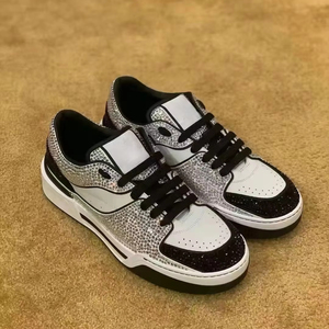 Zapatos de Skateboard con Amortiguación de Alta Gama, Antiolor y con Cuentas, Personalizados y de Lujo, Modelo 2026 - Modernos y a la Moda para Hombre - Product Image 1