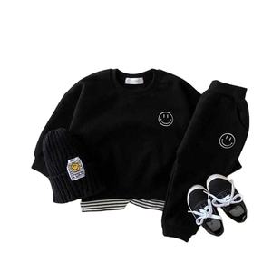 Conjunto de Ropa Infantil de Dos Piezas de Algodón Puro para Otoño e Invierno, Estilo Moderno - Product Image 1