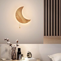 Lampe murale LED moderne en bois en forme de lune, lumière réglable 3000K-6000K pour la décoration intérieure de chambre d'enfant et de chevet