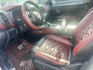 Citroën <span class=keywords><strong>C5</strong></span> <span class=keywords><strong>Aircross</strong></span> 380T 2017, SUV a Gasolina, Automático, Volante a la Izquierda, Vehículo Usado para Exportación - Product Image 3