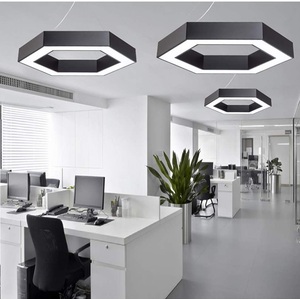 Lampada <span class=keywords><strong>a</strong></span> <span class=keywords><strong>Sospensione</strong></span> Moderna Semplice Creativa Geometrica <span class=keywords><strong>a</strong></span> Forma di Esagono Cavo per Ufficio Camera da Letto Soggiorno - Product Image 6