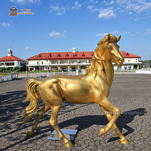 Statue grandeur nature de décor d'art d'immeubles Sculpture de cheval courant en bronze doré - Product Image 1