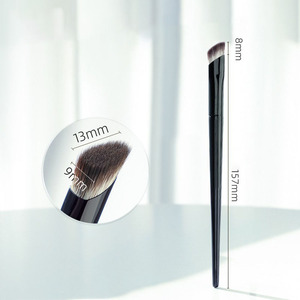 Pinceau plat en forme d'angle pour le blush, poils synthétiques professionnels, qualité supérieure, prix de gros, marque privée, pinceau de maquillage - Product Image 4
