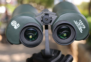 <span class=keywords><strong>Jumelles</strong></span> 15x70 <span class=keywords><strong>les</strong></span> <span class=keywords><strong>plus</strong></span> <span class=keywords><strong>puissantes</strong></span> de jour et de nuit à revêtement multiple pour <span class=keywords><strong>les</strong></span> matchs de football - Product Image 4