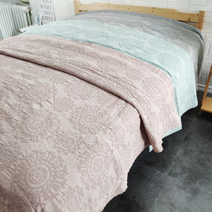 Ensemble de couvre-lit matelassé en Jacquard 100% coton, en grès, vente en gros - Product Image 2