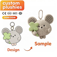 Porte-clés en peluche personnalisé en forme de souris avec trèfle à quatre feuilles, mignon et doux, breloque de sac, cadeaux pour enfants, vente en gros OEM ODM