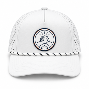 Casquette de sport réglable de haute qualité avec trous découpés au laser, casquette à 5 panneaux avec logo personnalisé tissé/PVC, casquette de golf avec cordon - Product Image 2