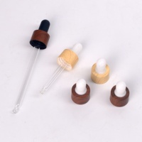10 ml givré brun essentielle de bouteille en verre cosmétique paquet 10 ml givré ambre cosmétique bouteille avec 18/410 en bois gouttes