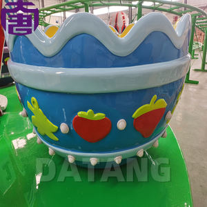 Lámpara LED de punto IP65 con diseño de taza de café y fresa, resistente al agua, para parques de atracciones y parques temáticos - Product Image 3