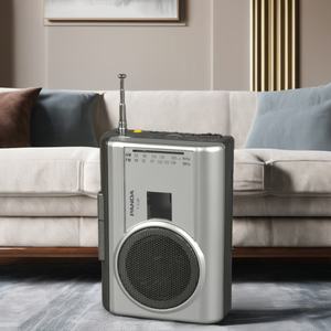 Reproductor de Casetes Portátil Personalizado, Estilo Vintage, Retro, con Radio FM/AM, Grabador de Casetes - Product Image 1