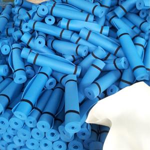 เสื่อโยคะกันลื่นสำหรับกีฬากลางแจ้งสำหรับตั้งแคมป์เดินป่าใช้ในกรณีฉุกเฉินเสื่อกีฬากันความชื้นจากโรงงาน - Product Image 4