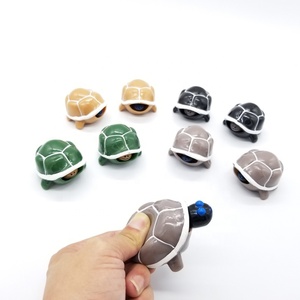 ของเล่นบีบหัวเต่า PVC ดีไซน์ใหม่ น่ารัก สไตล์คาวาอี้ สำหรับเด็กอายุ 5-7 ปี ขนาด 5-6 ซม. - Product Image 1