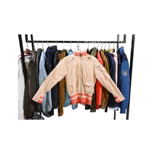 เสื้อแจ็คเก็ตแฟชั่นขนแกะแบบสปอร์ต เสื้อผ้า<span class=keywords><strong>มือ</strong></span><span class=keywords><strong>สอง</strong></span>จากดูไบ เสื้อผ้า<span class=keywords><strong>มือ</strong></span><span class=keywords><strong>สอง</strong></span>แบบมัดเป็นก้อน - Product Image 5