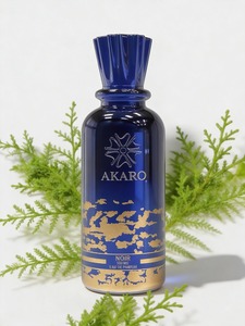 Wholesale 100ml NOIR Woody & Smoky Unisex Perfume Long Lasting Scent with Elegant Black Bottle for Daily Use - Product Image 5