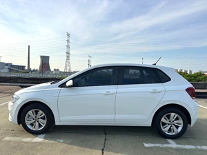 <span class=keywords><strong>Volkswagen</strong></span> <span class=keywords><strong>Polo</strong></span> Plus 1.5L 2023 avec toit ouvrant panoramique, édition Enjoy - Product Image 4