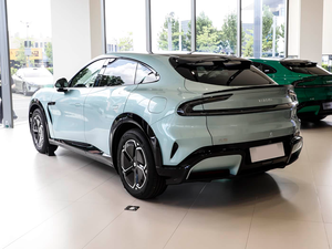 Para YU7 2026 SUV Eléctrico de Largo Alcance, Volante a la Izquierda, 5 Plazas, Neumáticos R19, Gran Espacio, Edición de Exportación Euro VI - Product Image 5