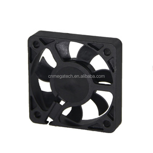 Diseño a prueba de agua 12V 5015 Turbo <span class=keywords><strong>Radiador</strong></span> Ventilador de refrigeración sin escobillas para cargador, impresora y dispositivos de tratamiento de aire - Product Image 4