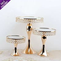 Support à gâteau décoratif en métal doré pour événements, présentoir de fleurs, décorations de table d'hôtel pour centres de table de cérémonie de mariage