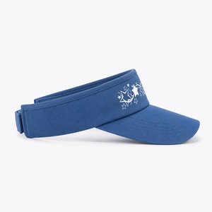 Casquette de golf ajustable en sergé de coton à visière incurvée, imprimée numériquement en couleur avec logo personnalisé, vente en gros - Product Image 3