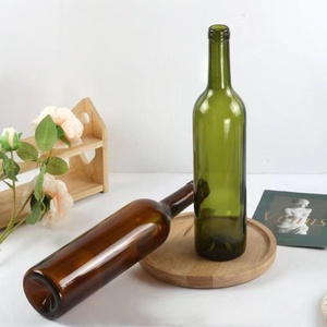 Nhà máy cung cấp trực tiếp rõ ràng Glass <span class=keywords><strong>Red</strong></span> <span class=keywords><strong>Wine</strong></span> <span class=keywords><strong>Bottle</strong></span> rỗng <span class=keywords><strong>Wine</strong></span> <span class=keywords><strong>Bottle</strong></span> với nút chai cho rượu vang lưu trữ hoặc hiển thị - Product Image 2