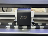 Mesin Pemotong Baru 2026 SVD370BLDC-RL Motor Servo Tanpa Sikat 1800mm/s Maks. Mesin Pemotong Label Kecepatan Tinggi dengan Pengumpan Otomatis