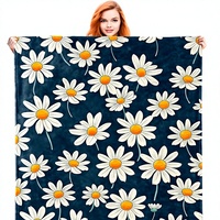 Couverture Daisy 50x60 pouces, motif floral, en flanelle, personnalisable, emballée, ultra-douce, chaude, toutes saisons, lavable en machine, décoration intérieure