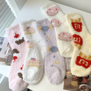 <span class=keywords><strong>Chaussettes</strong></span> en polaire corail pour femmes, épaisses, jacquard, chaudes, imprimées de dessins animés, douces, pour la <span class=keywords><strong>maison</strong></span>, pour dormir - Product Image 1