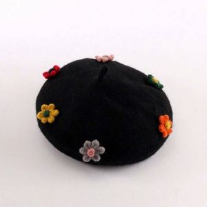 Boina Cálida de Otoño e Invierno con Flor y Diseño de Calabaza, Estilo Británico, para Mujer - Product Image 5