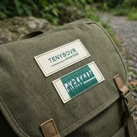 Étiquettes tissées lavables personnalisées avec impression sérigraphique pour vêtements, chaussures et sacs
