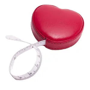 Рельефная лента в форме сердца Красного цвета из полиуретана с тиснением логотипа на заказ для измерения тела