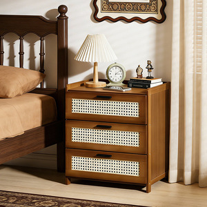 Table de Chevet Moderne de Luxe en Bois avec Tiroir et Rattan Blanc, Meuble de Rangement Style Mid-Century pour Chambre à Coucher - Product Image 3