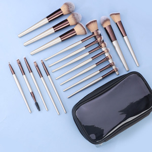 Ensemble de 18 pinceaux de <span class=keywords><strong>maquillage</strong></span> professionnels, sac à pinceaux de <span class=keywords><strong>maquillage</strong></span> portable, poils doux, pinceau à poudre libre, pinceau à paupières, ensemble <span class=keywords><strong>complet</strong></span> abordable - Product Image 5