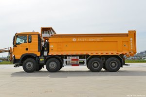 Sinotruk Huang Hai 8x4 roue motrice gauche camion à benne basculante Euro 3 norme d'émission boîte de vitesses rapide Diesel 41-50t capacité de charge autoroute - Product Image 2