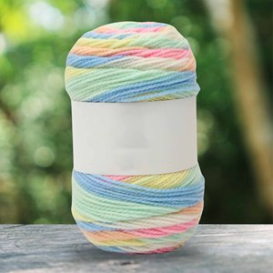 Hilo de Algodón de Leche de Alta Calidad con Degradado de Color Arcoíris para Tejer a Mano y Hacer Ganchillo, Disponible en Stock - Product Image 4